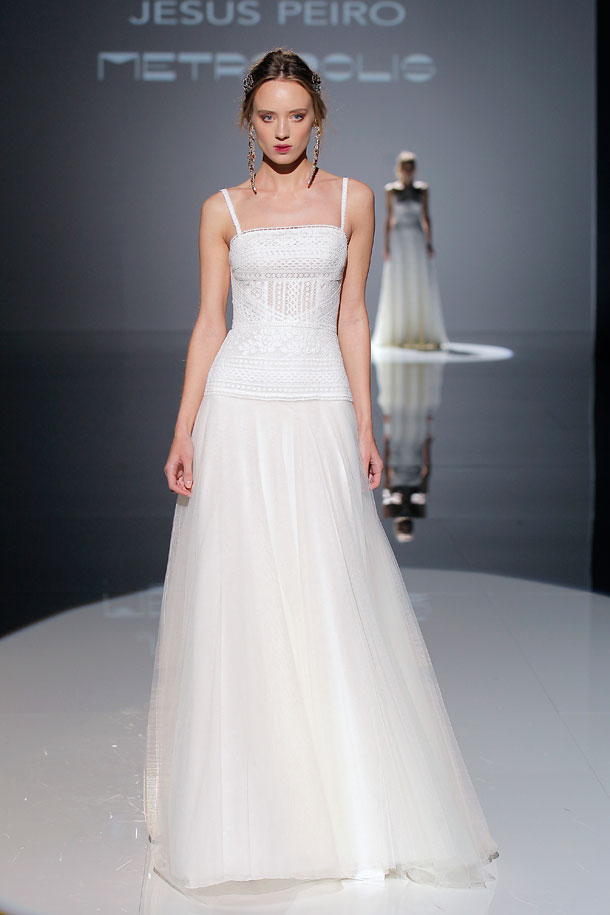 ilovebrides.pt Jesus Peiro 2018 Barcelona Bridal Fashion Week 2017